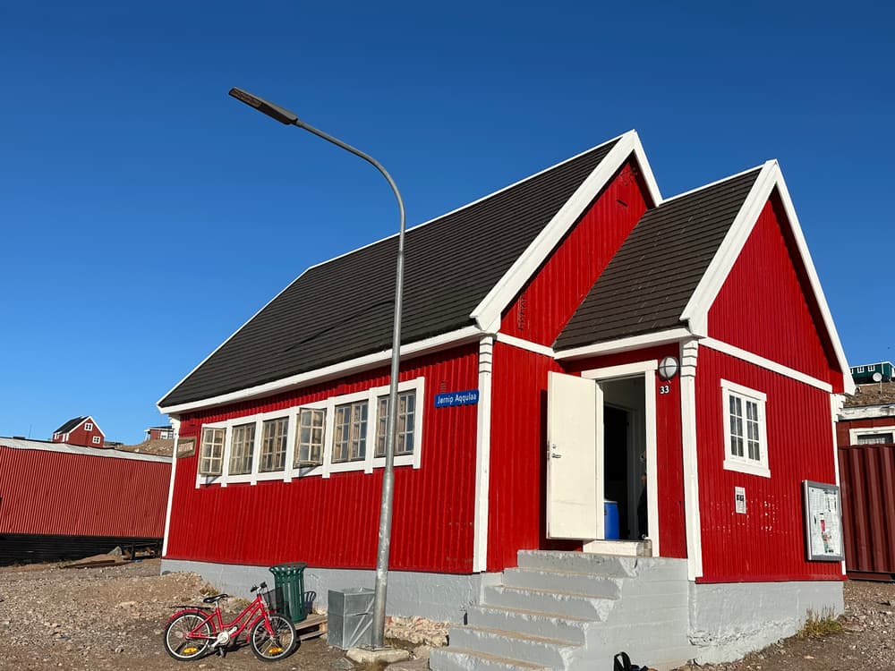 Ittoqqortoormiit — East Greenland