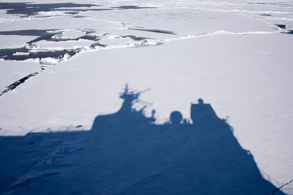 The icebreaker voyage — North Pole